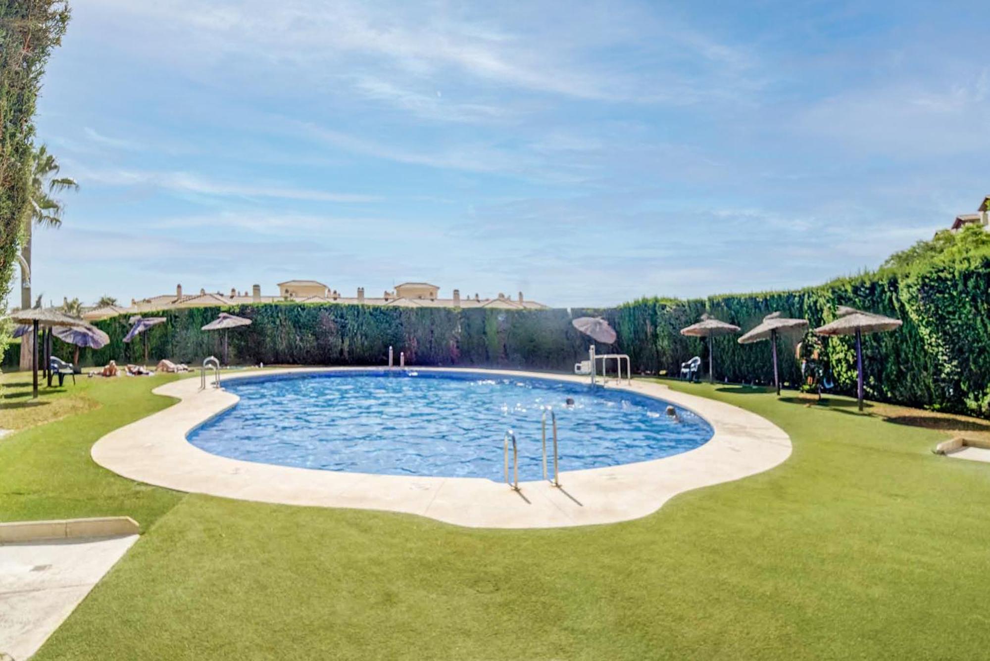Апартаменты 116 - Penthouse With Views And Pool, 5Min Away From Golf Course! Бенальмадена Экстерьер фото