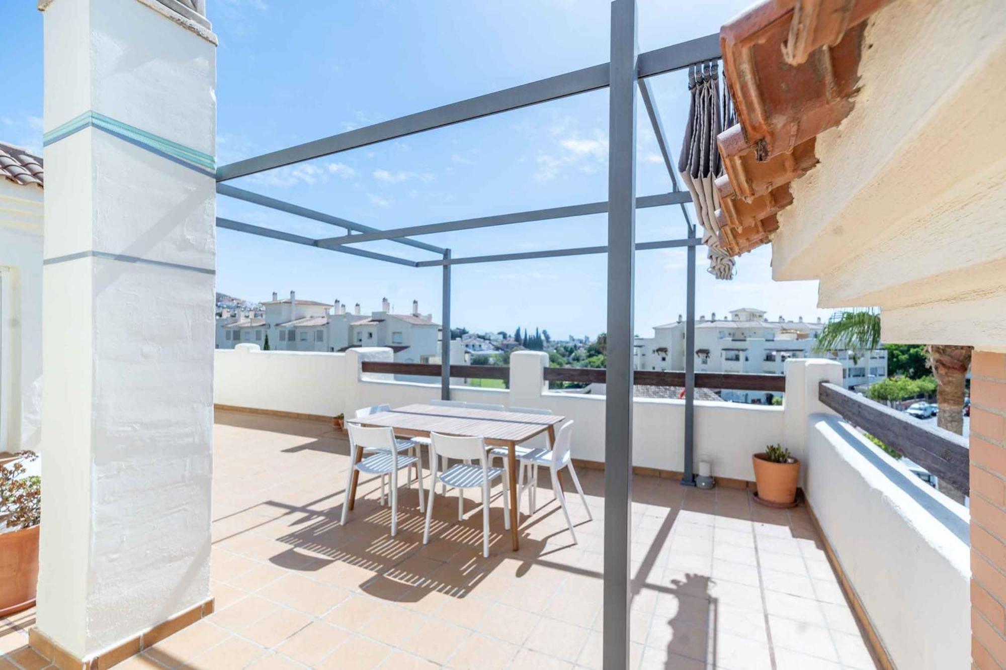 Апартаменты 116 - Penthouse With Views And Pool, 5Min Away From Golf Course! Бенальмадена Экстерьер фото